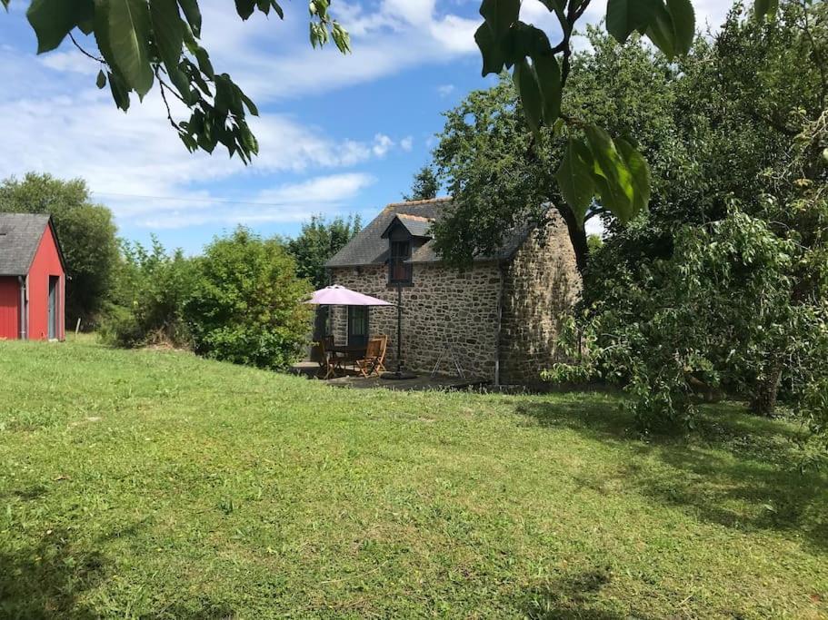 Maisonnette Au Pied Du Mont Dol Eksteriør billede
